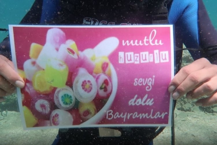 Fethiye'de dalgı&ccedil;lar su altında bayramlaştı