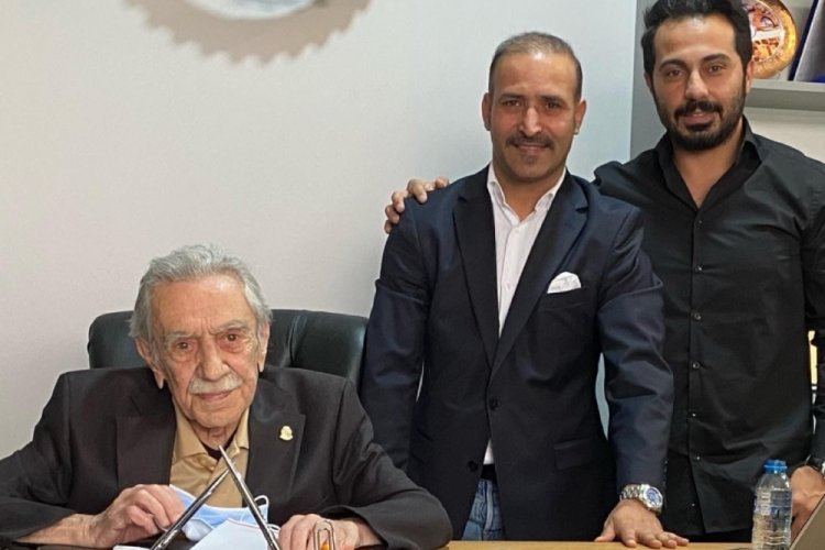 Aydemir Akbaş beyaz perdeye d&ouml;n&uuml;yor