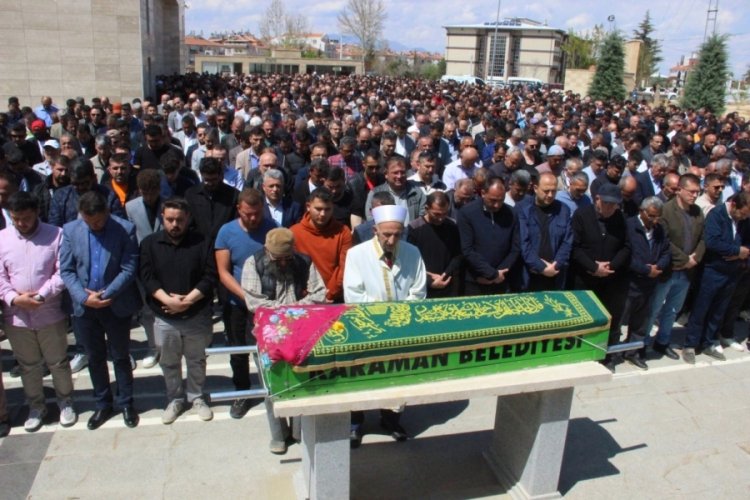 Karaman'da kazada hayatını kaybeden dede ve torunu toprağa verildi