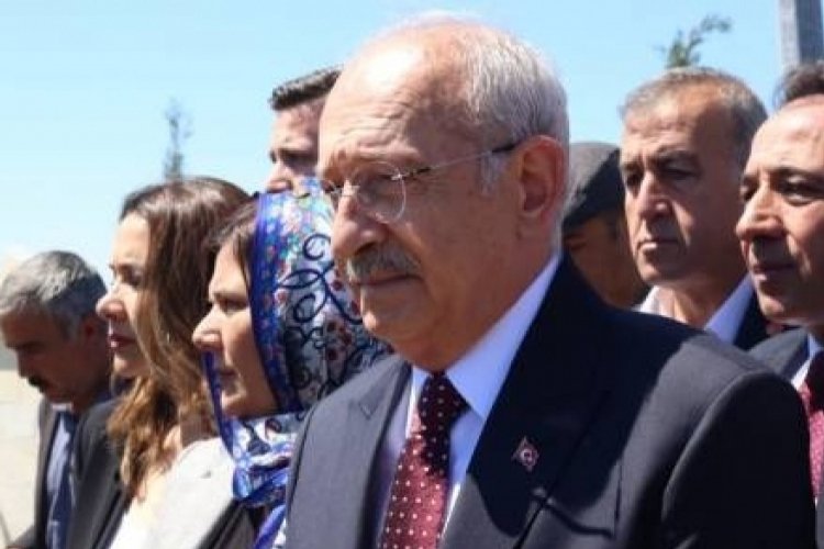Kılı&ccedil;daroğlu'nun konvoyundaki ara&ccedil;lara saldırı ger&ccedil;ekleşti