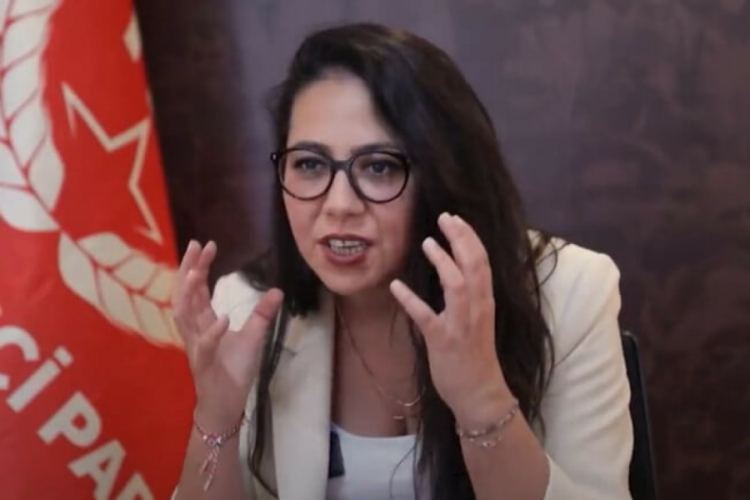 TİP S&ouml;zc&uuml;s&uuml; Sera Kadıgil S&uuml;tl&uuml;: Hesaplaşacağız