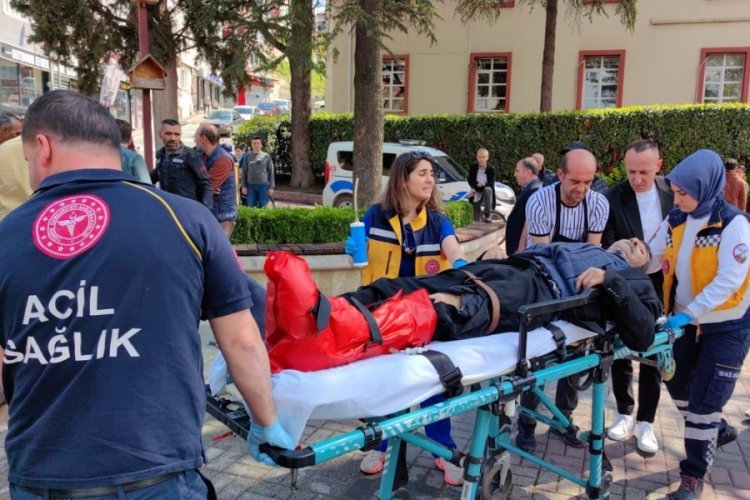 Bursa'da hasmının babasına kurşun yağdırdı