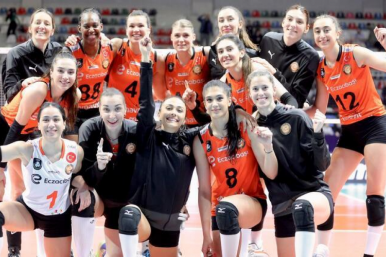 Eczacıbaşı Dynavit, galibiyet serisini 26'ya &ccedil;ıkarttı!