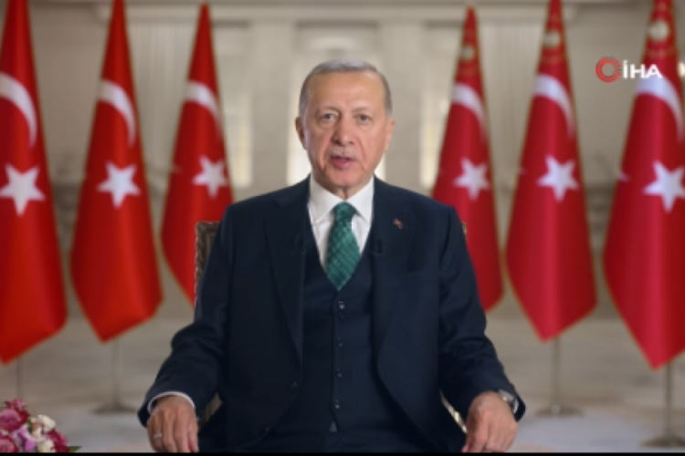 Cumhurbaşkanı Erdoğan: Mersin'de bu defa &ccedil;ok daha farklı bir netice bekliyoruz