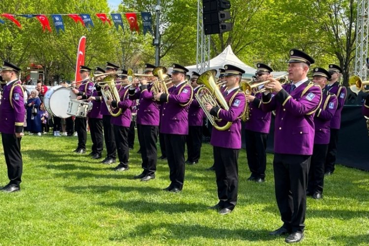 Bursa'da 23 Nisan coşkusu
