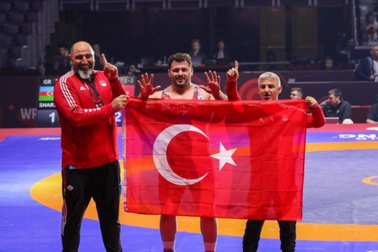 Rıza Kayaalp: Bir rekoru egale etmek benim i&ccedil;in gurur verici