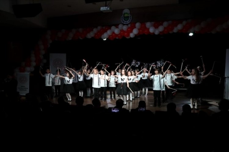 23 Nisan İneg&ouml;l'de coşkuyla kutlandı