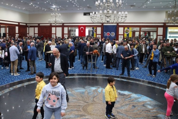 Fenerbah&ccedil;e'de bayramlaşma t&ouml;reni ger&ccedil;ekleştirildi