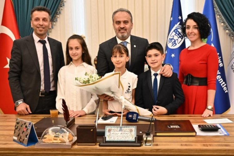 Bursa B&uuml;y&uuml;kşehir Belediyesi'ne 3 yeni başkan