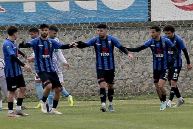 Karacabey Belediyespor uzatmalarda yıkıldı