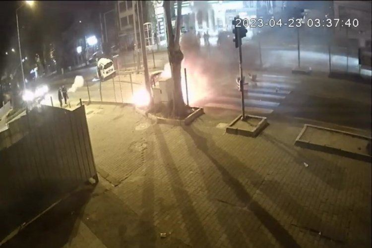 Kocaeli'nde s&uuml;r&uuml;c&uuml;n&uuml;n can verdiği feci kaza kamerada