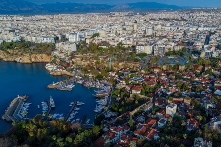 Yabancıya her 100 konuttan 38'i, o şehirden satıldı