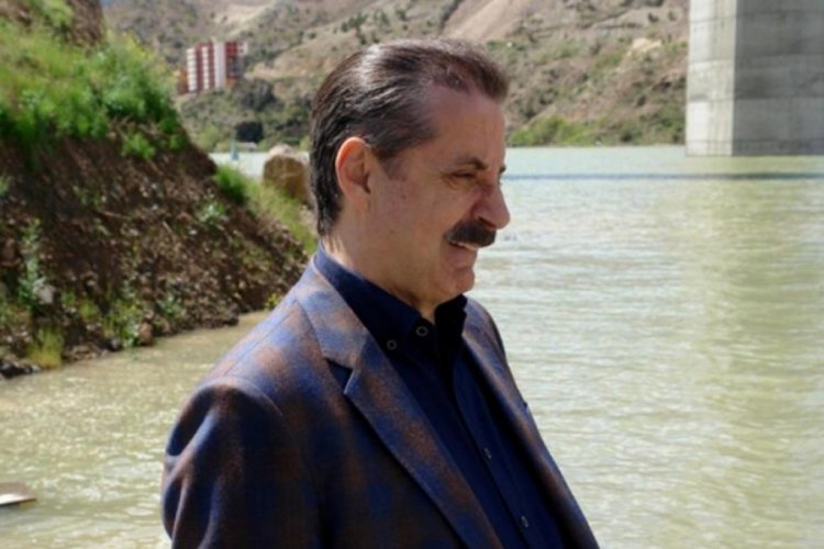 Artvin'de Yusufeli Barajı'nın temelini atan eski bakanın gururu