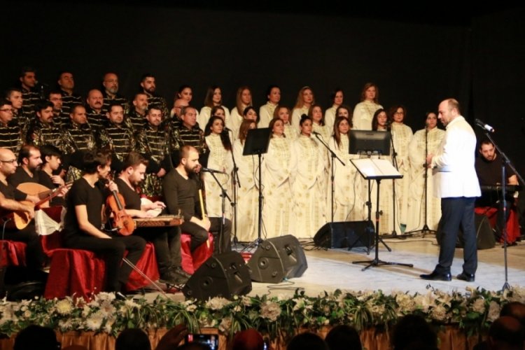 Antakya Medeniyetler Korosu depremzedeler i&ccedil;in s&ouml;yleyecek