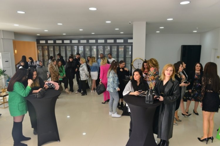 Bursa'da MD Beauty Center'a yıldızlı a&ccedil;ılış