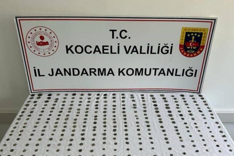 Kocaeli'de 498 sikke ile 7 tarihi obje ele ge&ccedil;irildi