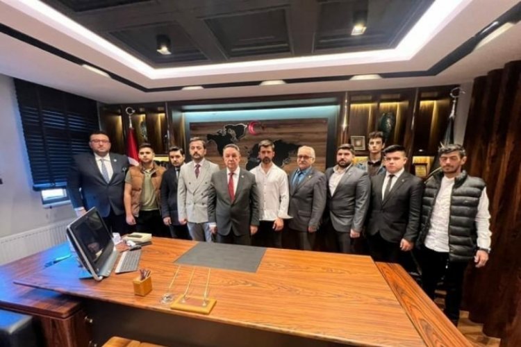 Bursa'da Alperen Ocakları'ndan Ekrem Alfatlı'ya tam destek