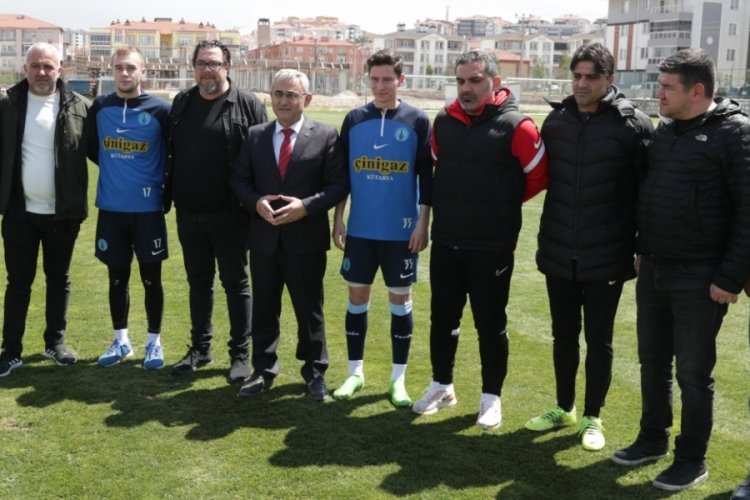 Belediye K&uuml;tahyaspor'a altyapıdan iki takviye