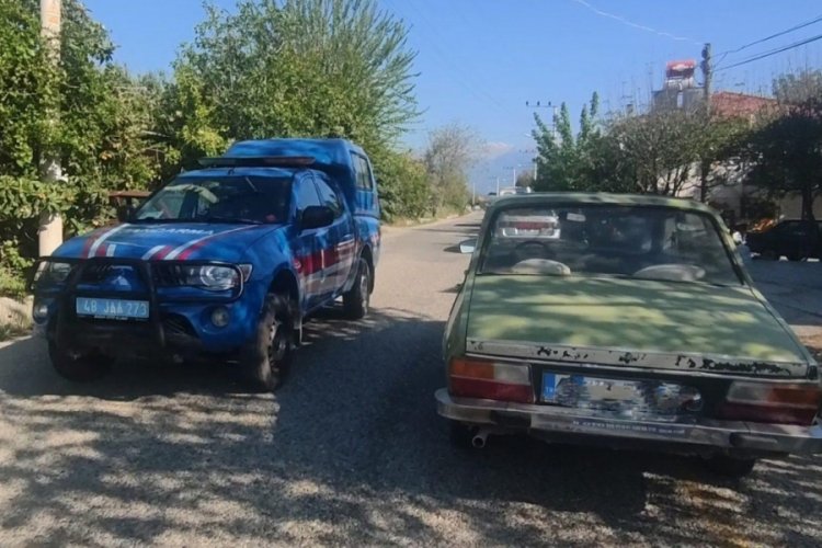 Muğla'da gelinini t&uuml;fekle vurup &ouml;ld&uuml;rd&uuml;, cesedini yaktı!