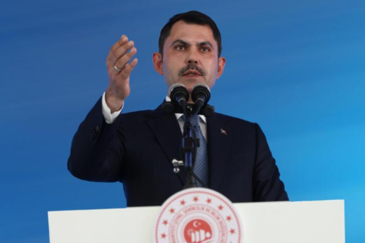 Bakan Kurum: Kentsel d&ouml;n&uuml;ş&uuml;m siyaset &uuml;st&uuml; bir meseledir