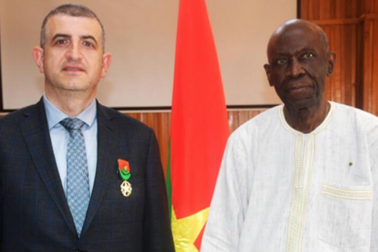 Haluk Bayraktar'a Burkina Faso'dan ulusal nişan