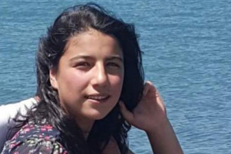 Kars'ta tacizcisini &ouml;ld&uuml;ren liseli Azra'ya verilen ceza belli oldu