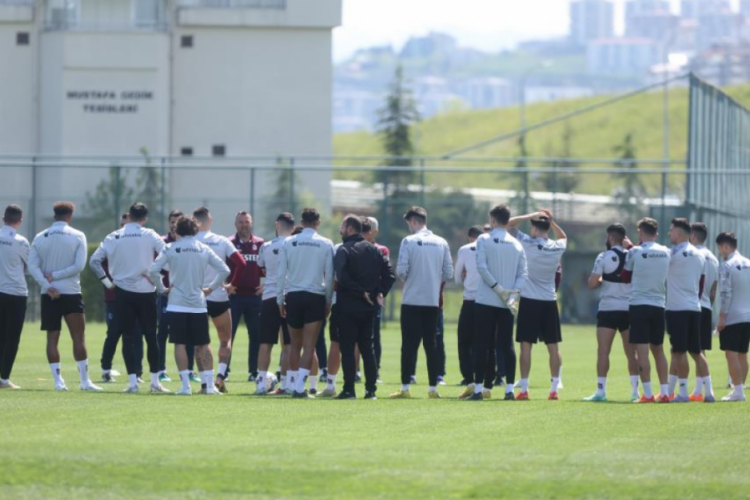 Trabzonspor, Konyaspor ma&ccedil;ı hazırlıklarını s&uuml;rd&uuml;rd&uuml;