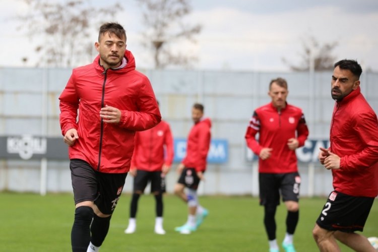 Sivasspor'a sakat oyunculardan m&uuml;jde