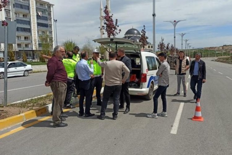 Elazığ'ın Sivrice İl&ccedil;e Belediye Başkanı kaza yaptı