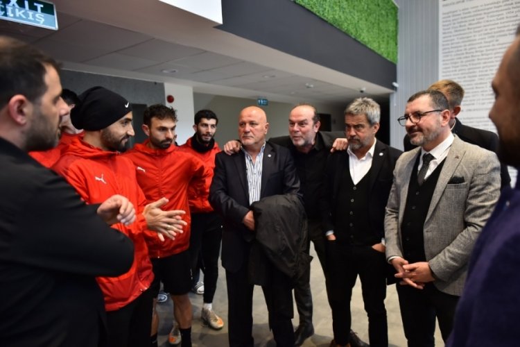 İYİ Parti Spor Komisyonu'ndan İneg&ouml;lspor'a ziyaret