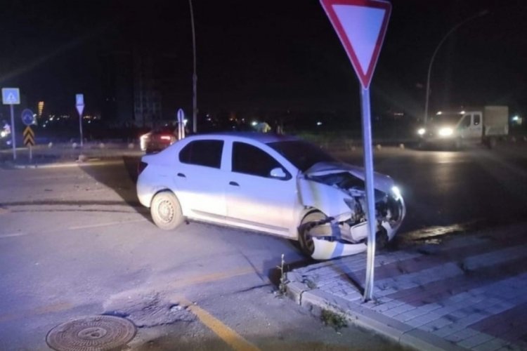 Malatya'da iki ara&ccedil; &ccedil;arpıştı: &Ccedil;ok sayıda yaralı var