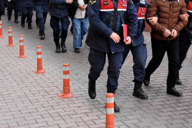 İstanbul'da DEAŞ operasyonunda 9 kişi yakalandı