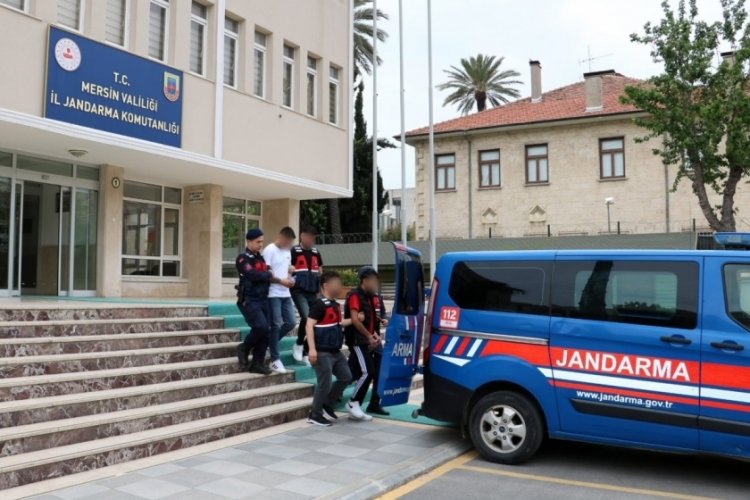 Mersin'de uyuşturucu operasyonu! 8 bin 340 adet uyuşturucu hap ele ge&ccedil;irildi