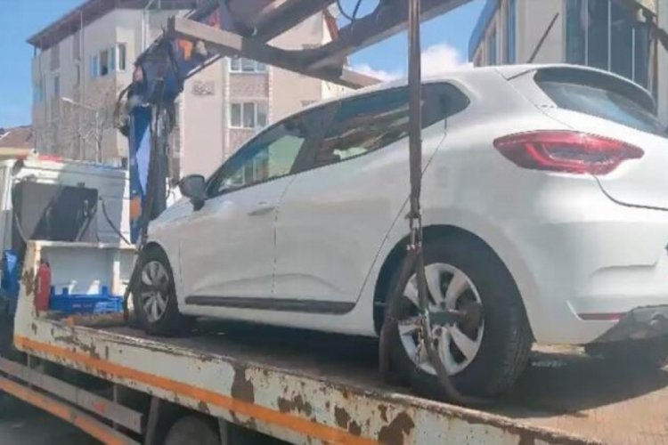 İstanbul'da kiralık otomobilde &ouml;l&uuml; bulundular!