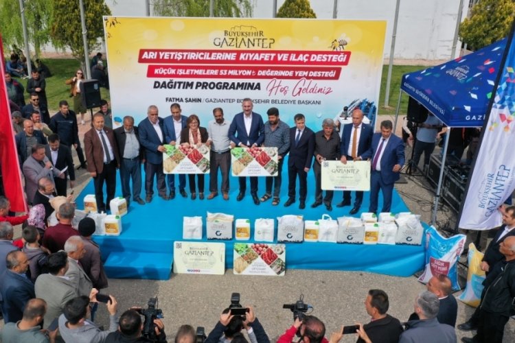 Gaziantep'te arı yetiştiricilerine ve &ccedil;ift&ccedil;ilere dev destek