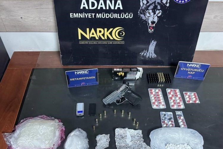 Adana'da torbacılık yaptığı iddia edilen 4 zanlı tutuklandı