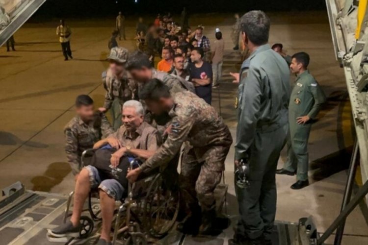 Suudi Arabistan, deniz yoluyla 80 &uuml;lkeden 2 bin 872 kişiyi tahliye etti