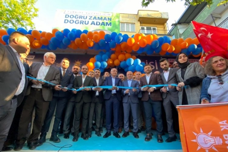 AK Parti Bursa Yavuzselim Mahallesi'nde se&ccedil;im ofisini a&ccedil;tı