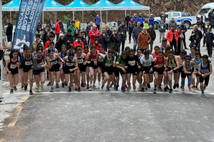 Milli takım dağ koşusu se&ccedil;meleri Başiskele'de ger&ccedil;ekleşti