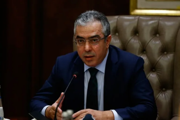 Mehmet U&ccedil;um: İktidar değişikliği tam bağımsızlığa darbe olur