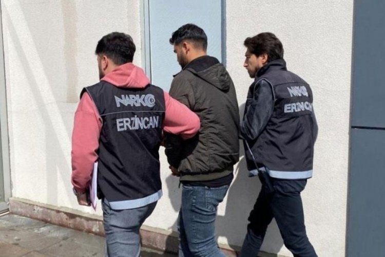Erzincan'da uyuşturucuyu midesinde gizleyen zanlı tutuklandı