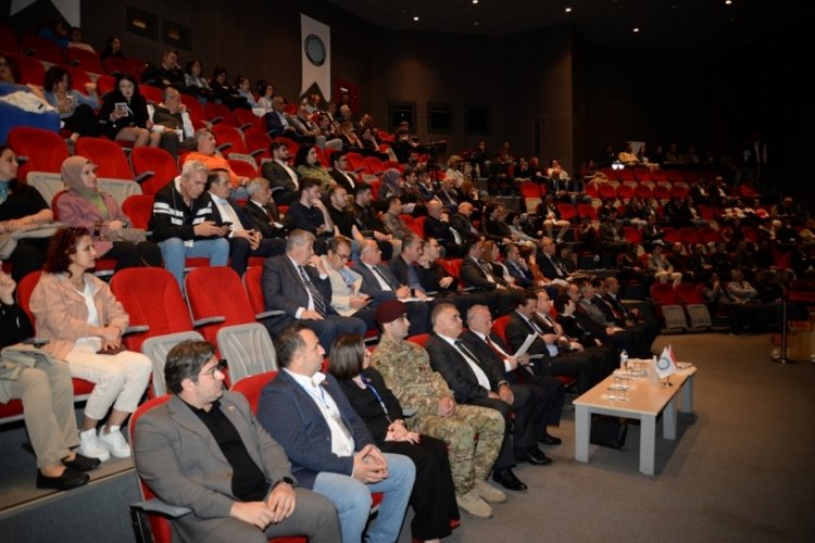 T&uuml;rkiye Cumhuriyeti'nin ve Haydar Aliyev'in 100. Doğum g&uuml;n&uuml; BU&Uuml;'de konuşuldu