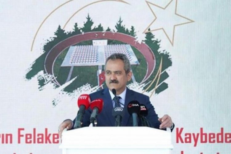 Bakan &Ouml;zer: Okullarımız sağlam, g&uuml;venilir olduğunu g&ouml;sterdiler