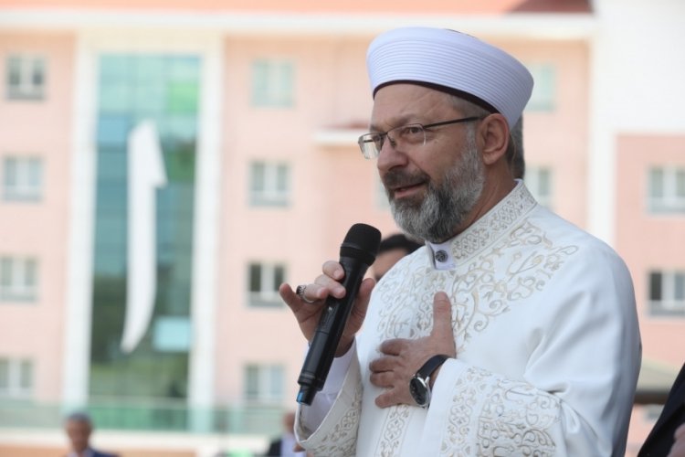 Ali Erbaş: İmam hatiplerin amacı vatanını, milletini seven nesiller yetiştirmek
