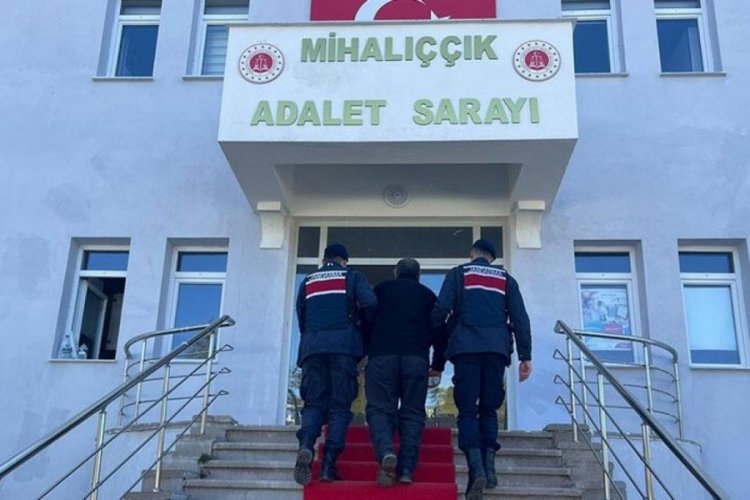 Sopayla d&ouml;vd&uuml;ğ&uuml; husumetlisi hastanede yaşamını yitirdi