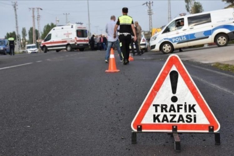 İzmir'de 2 yaşındaki &ccedil;ocuğun &ouml;ld&uuml;ğ&uuml; kazada s&uuml;r&uuml;c&uuml; serbest bırakıldı