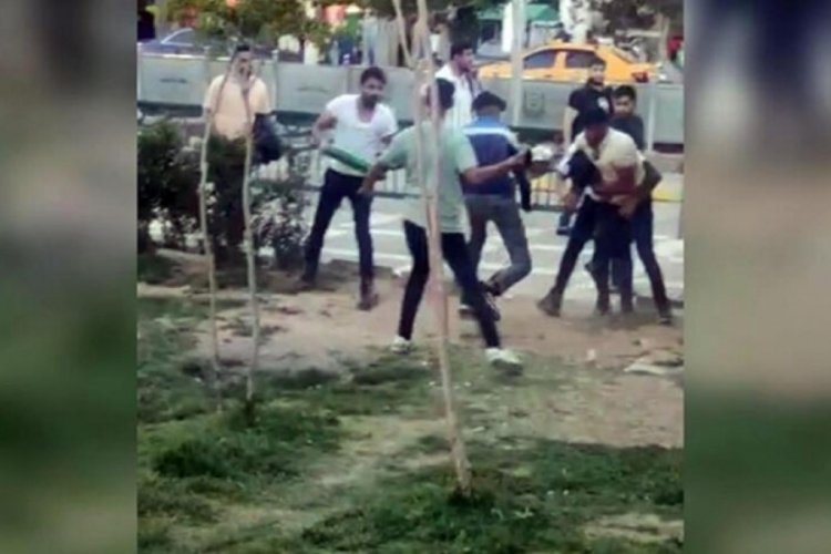 Şanlıurfa'da g&uuml;peg&uuml;nd&uuml;z 2 &ccedil;ocuğu bı&ccedil;aklayıp telefonlarını gasp ettiler!