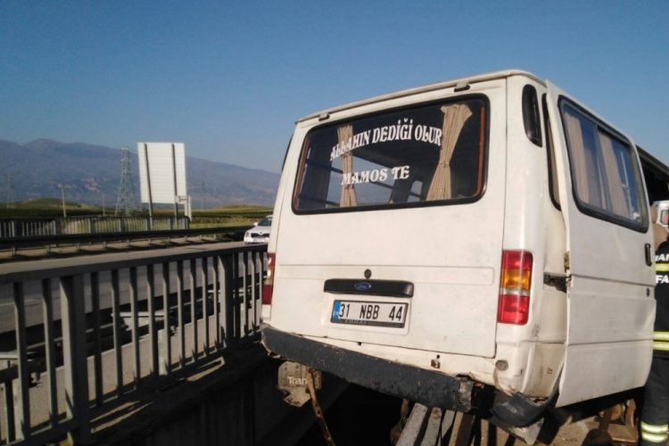 Manisa'da korkutan kaza: 6 yaralı