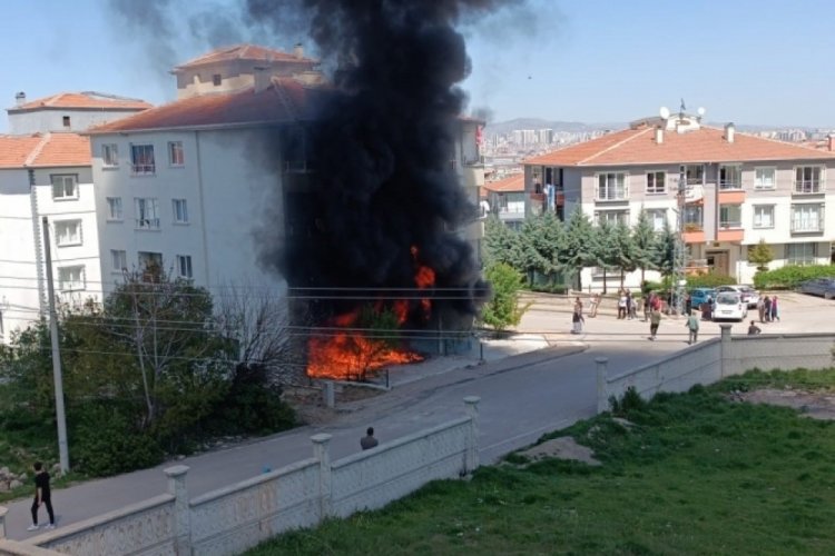 Ankara'da kasalar tutuştu, 4 katlı bina alev alev yandı