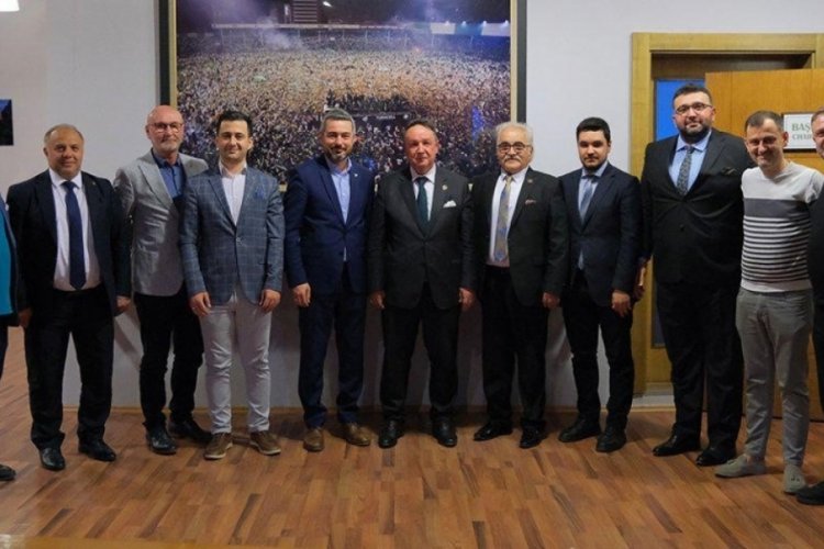 B&uuml;y&uuml;k Birlik Partisi Bursaspor'u ziyaret etti